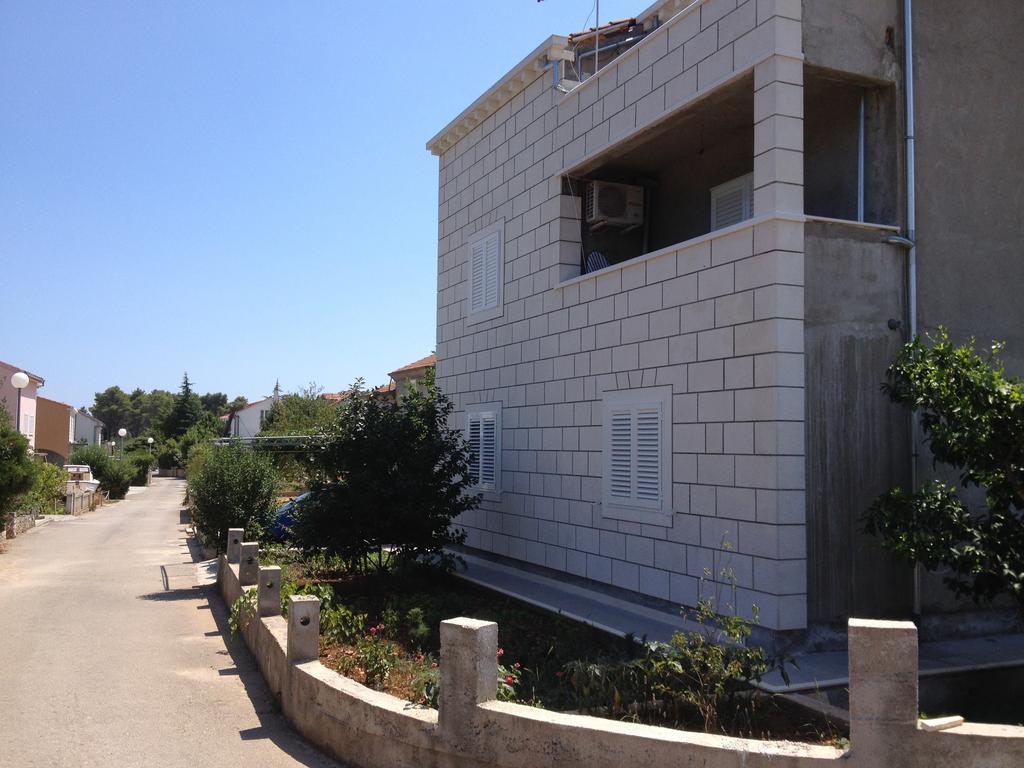 Apartments Cebalo - Ekonomija Korcula Town Ruang foto