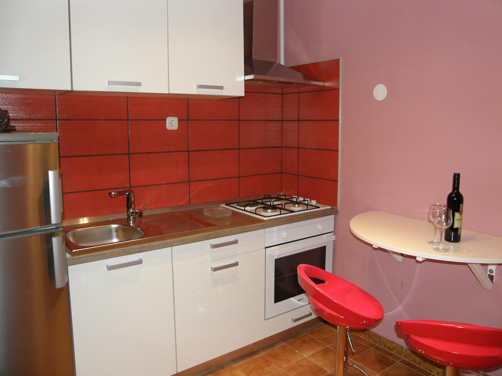 Apartments Cebalo - Ekonomija Korcula Town Ruang foto